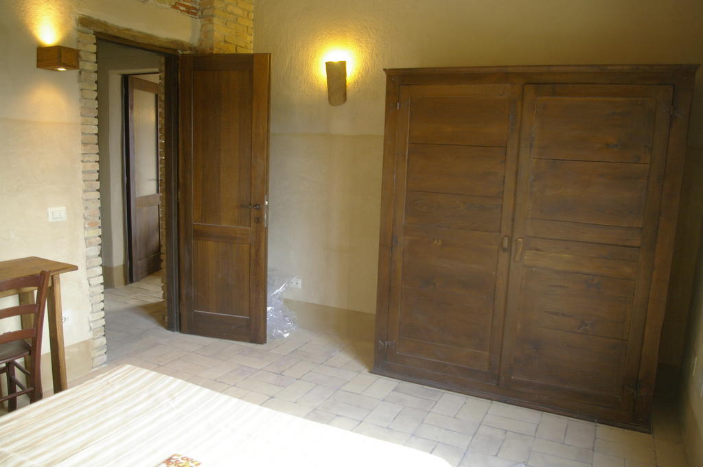 B&B Casale Di Poggioferro Scansano Szoba fotó